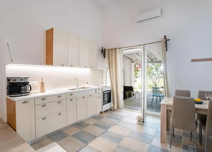 Maggano Paros 3 Angairiá