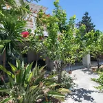 Apartment Maggano Paros 3 *