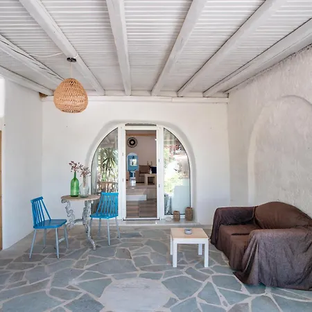 Maggano Paros 3 Angairia