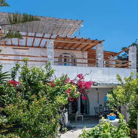 Apartment Maggano Paros 3 Angairia