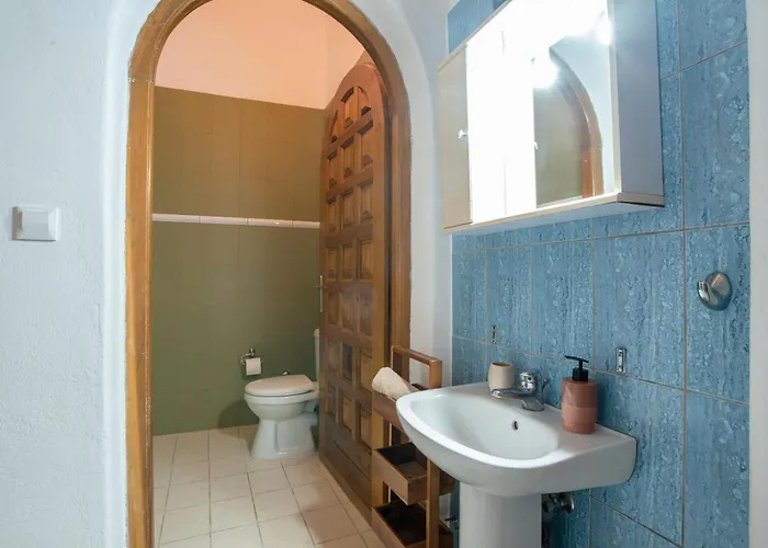 Maggano Paros 3 Apartment Angairia